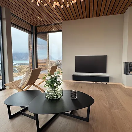 Nordic House Lofoten Villa *