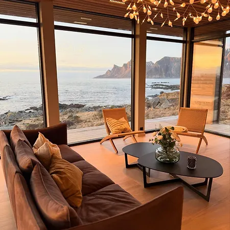 Nordic House Lofoten Villa *