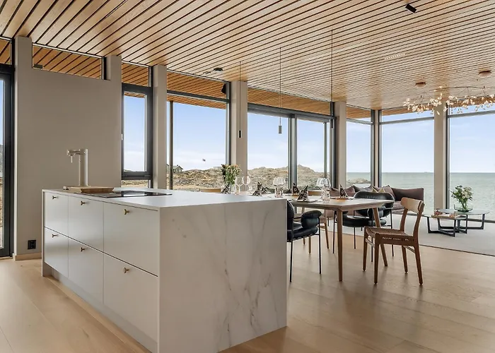Nordic House Lofoten Villa *